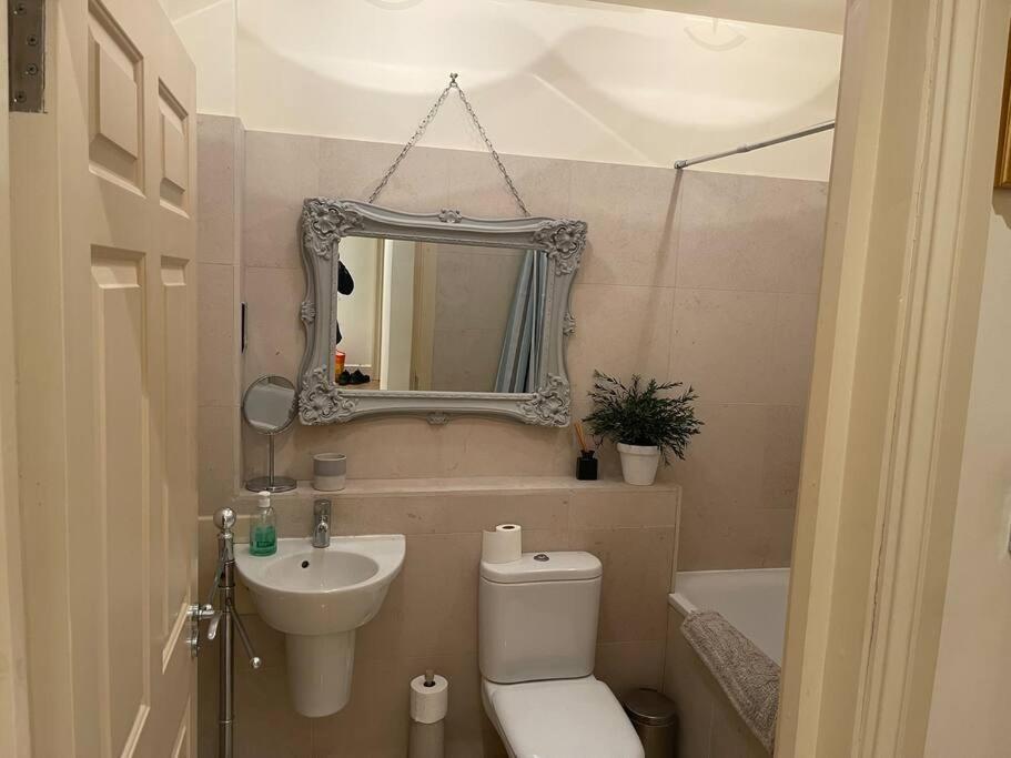 Luxurious Serviced Apt Next To The City Of London And Tower Bridge Apartment Ngoại thất bức ảnh